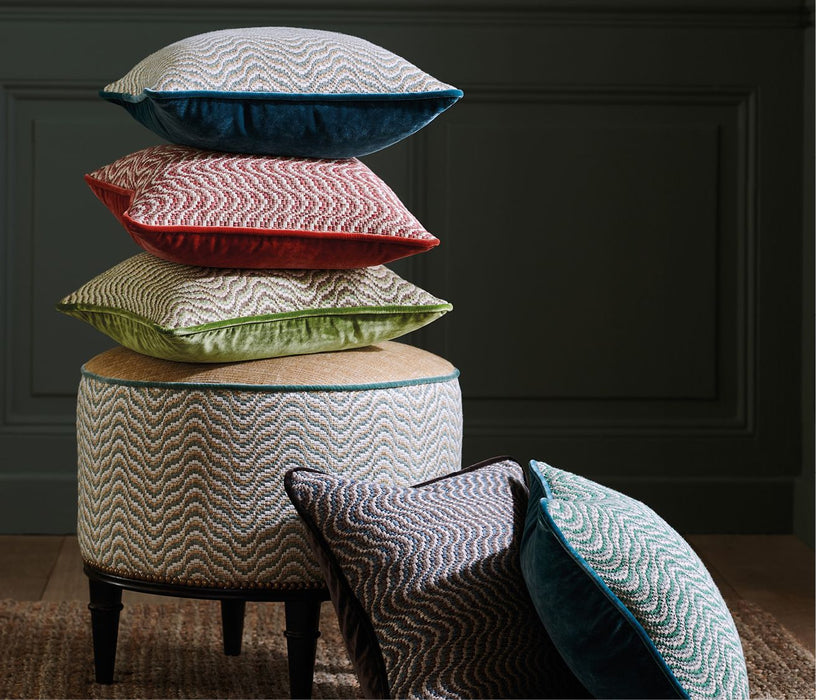 Nina Campbell Ondoso Aqua / Biscuit Fabric Sample NCF4572-05