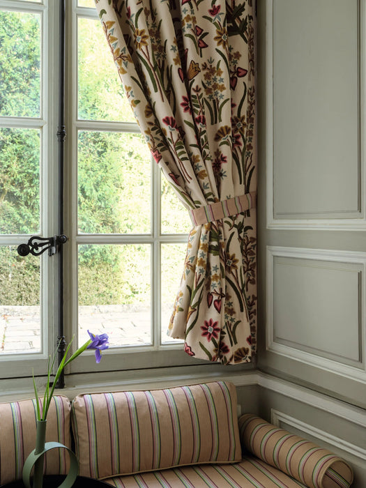 Pierre Frey Fleurs de printemps Celadon Fabric F4115002