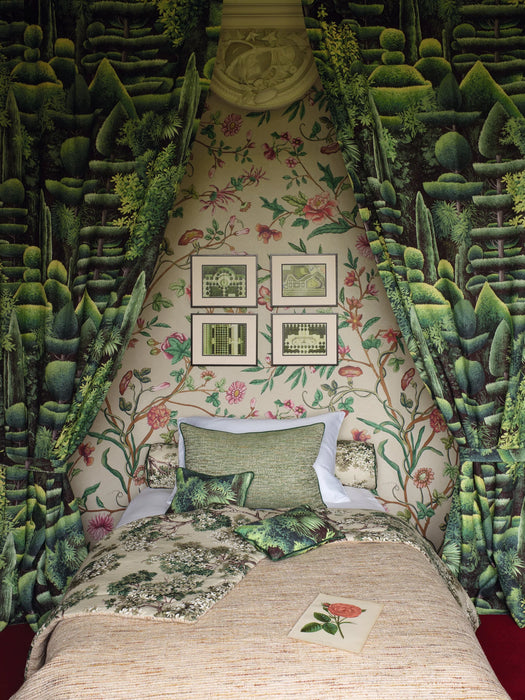 Pierre Frey Les topiaires Printemps Fabric Sample F4099001