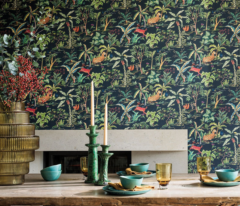 Osborne & Little Salento Leaf / Chartreuse Wallpaper W8036-02