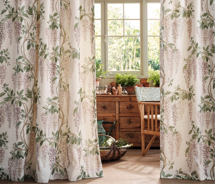 Nina Campbell Wisteria Walk Lilac/Green Fabric NCF4605-02