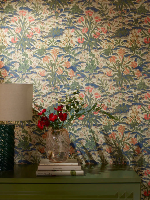 Pierre Frey Fleurs de guise Verdure Wallpaper Sample FP283001