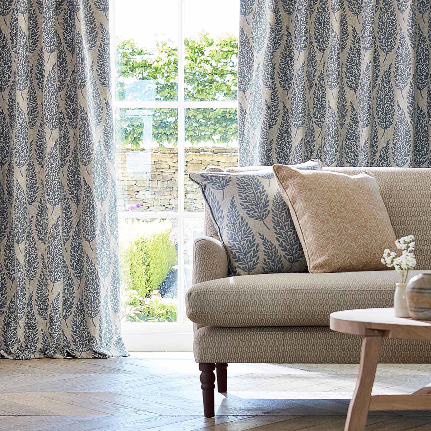 Sanderson Elm Fennel 236439 Fabric DHPU236439