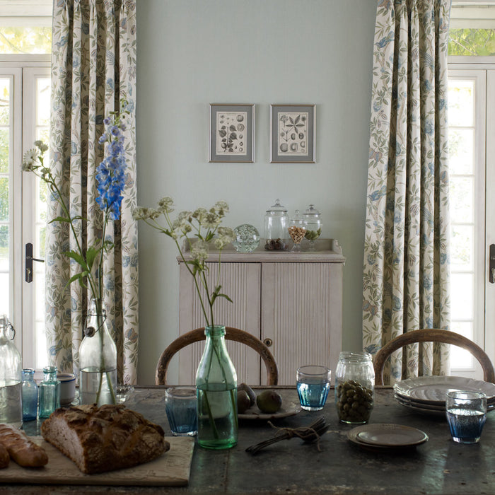 Sanderson Abbeville Blue/Ivory 223969 Fabric DFAB223969