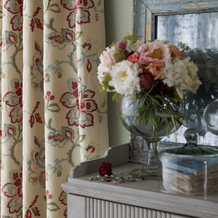 Sanderson Angelique Wedgwood/Sable 233996 Fabric DFAB233996