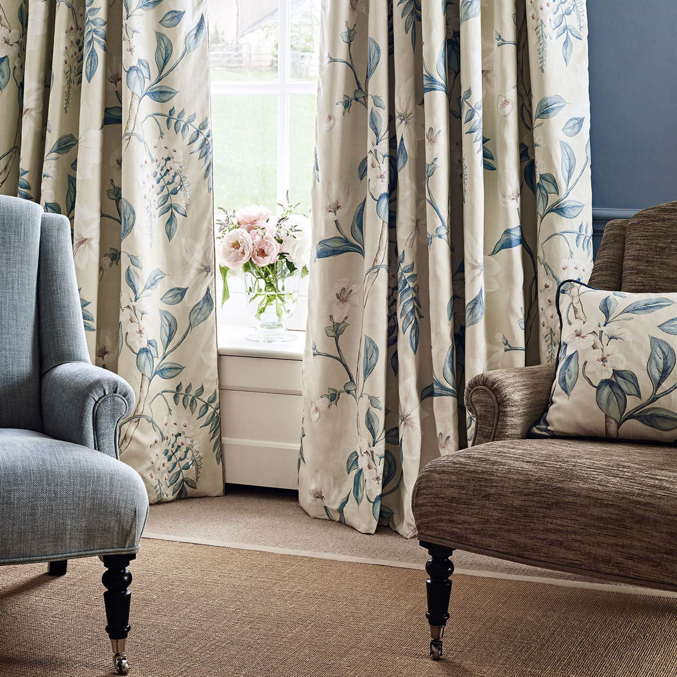 Zoffany Audley Rose 332308 Fabric ZAUD332308