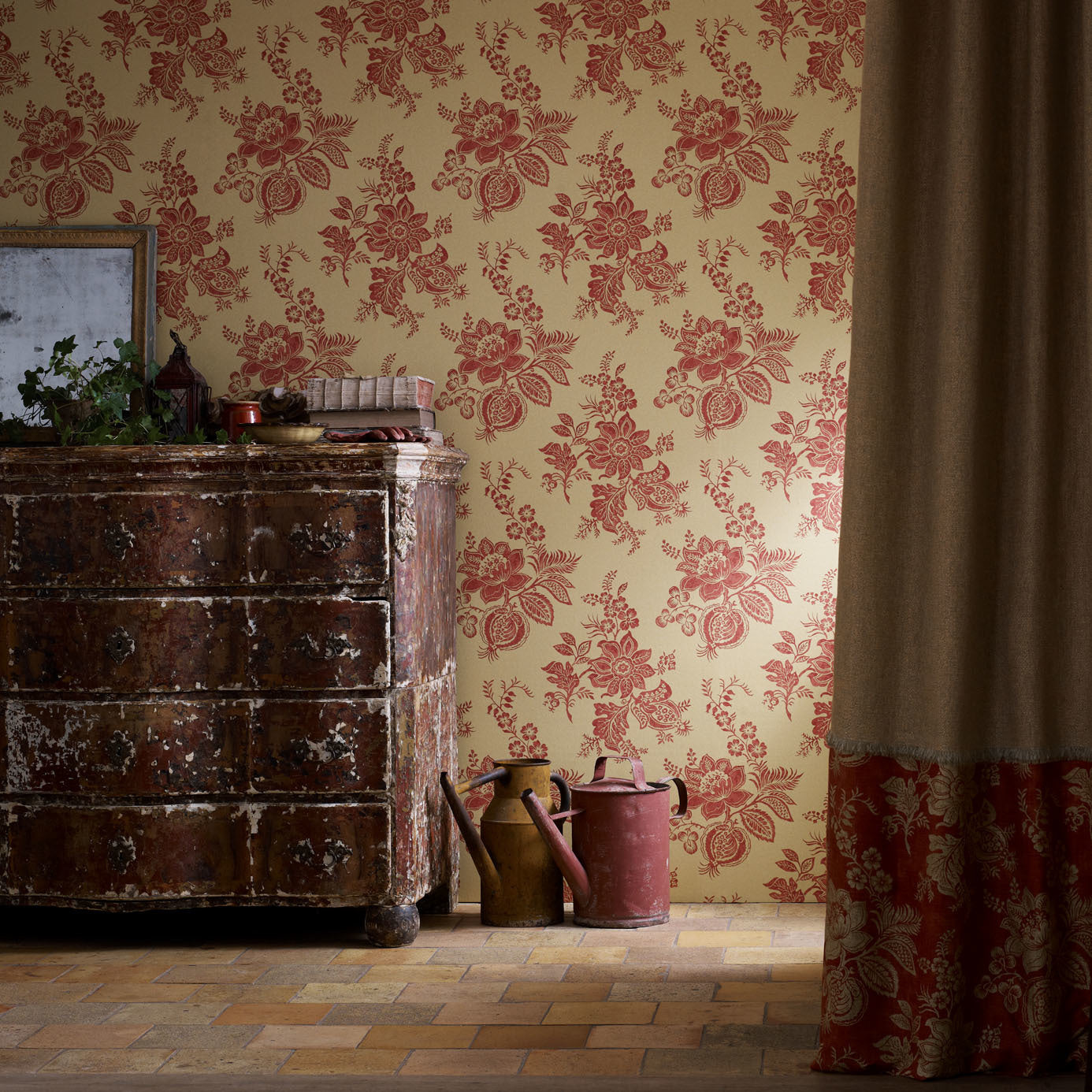 Sanderson Lyon Russet 223972 Fabric DFAB223972