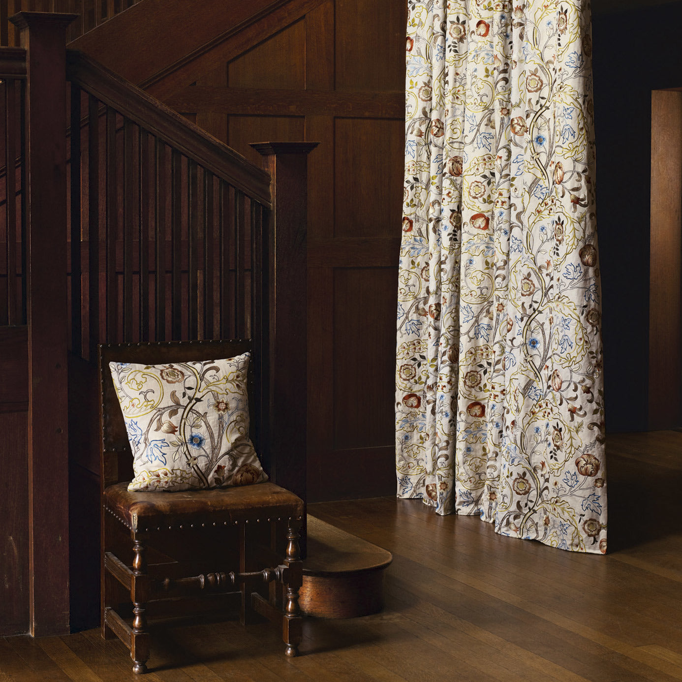 Morris & Co Mary Isobel Russet/Taupe DM3W214730 Wallpaper | 40