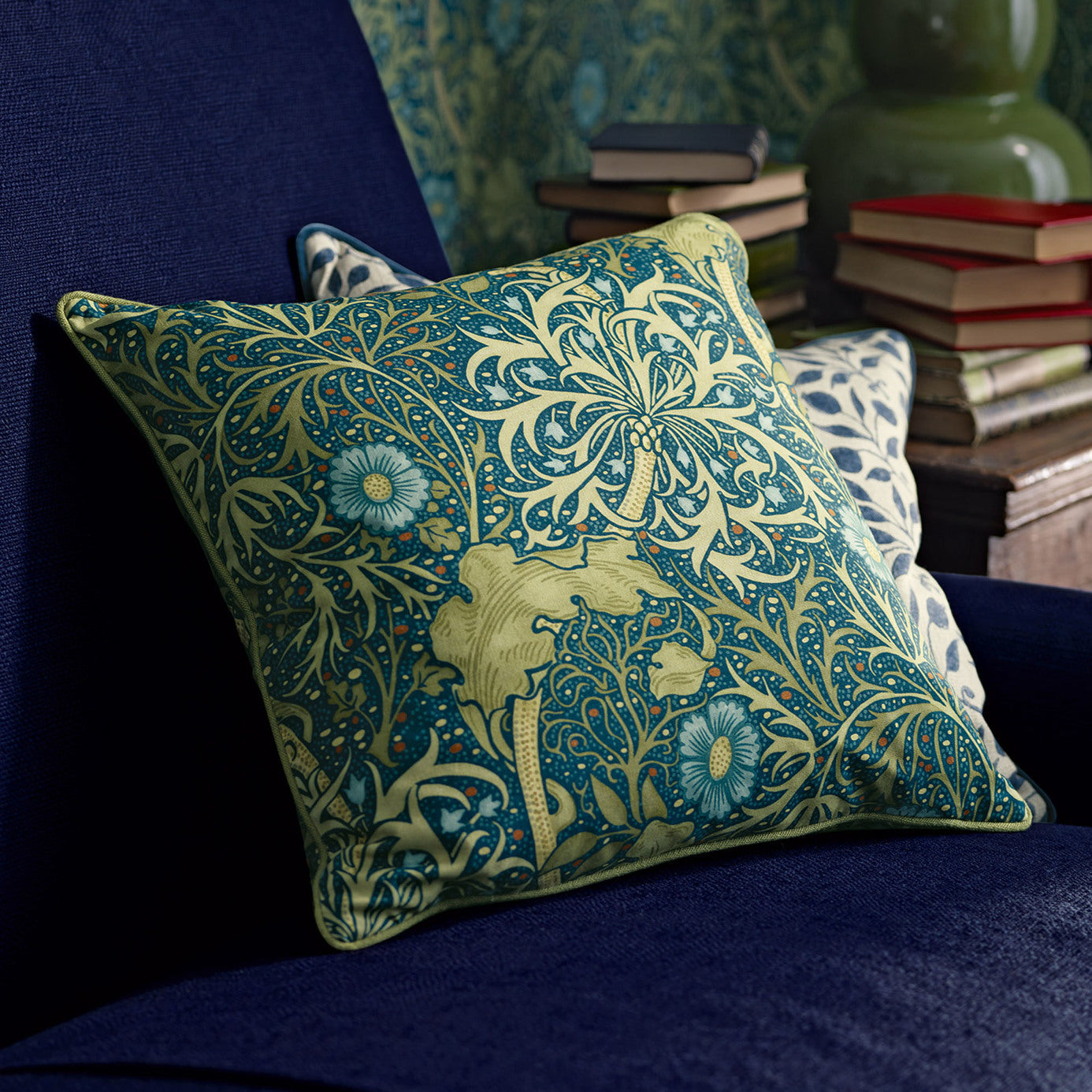 Morris & Co Morris Seaweed Cobalt/Thyme 224472 Fabric DM3P224472