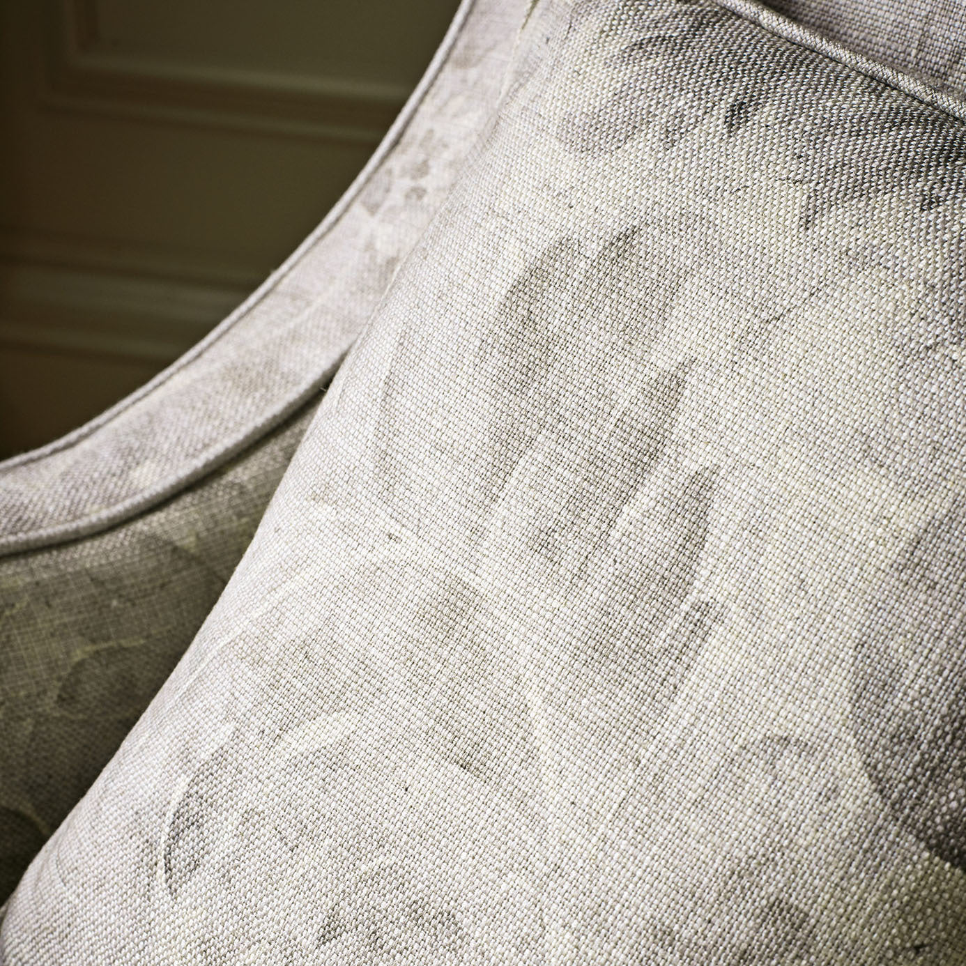 Zoffany Pietra Damask La Seine 322332 Fabric ZWIN322332