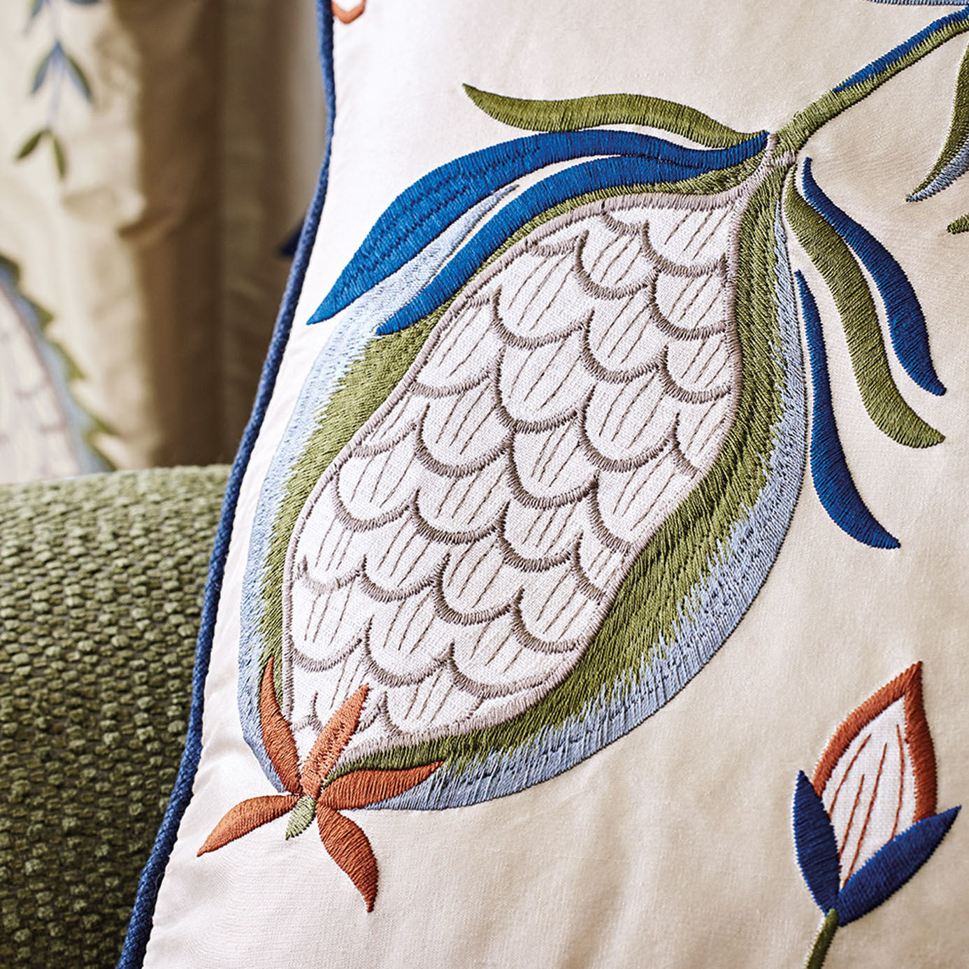 Zoffany Pomegranate Tree Platinum 332344 Fabric ZWIN332344