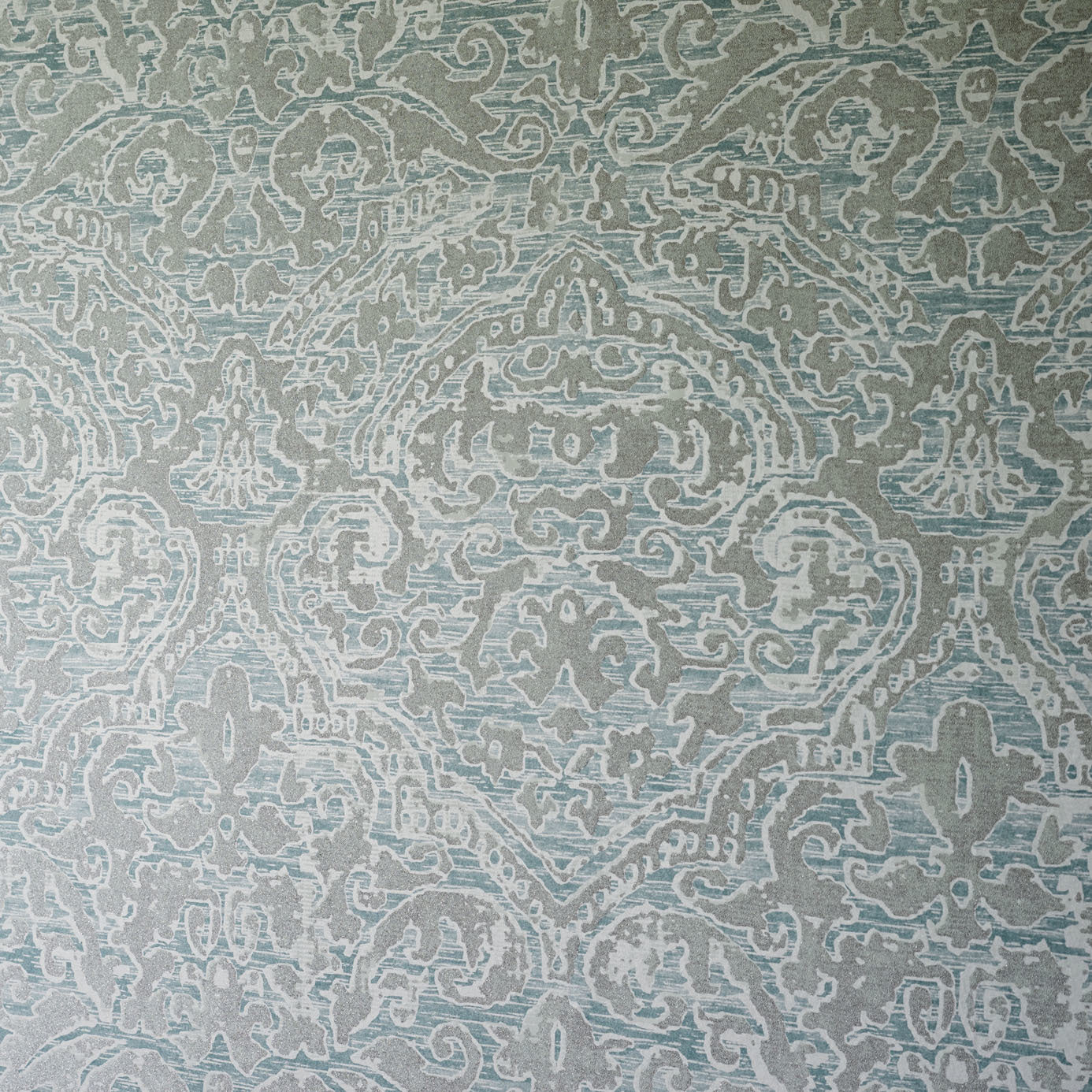 Zoffany Renaissance Damask Warm Gold 312025 Wallpaper ZCON312025