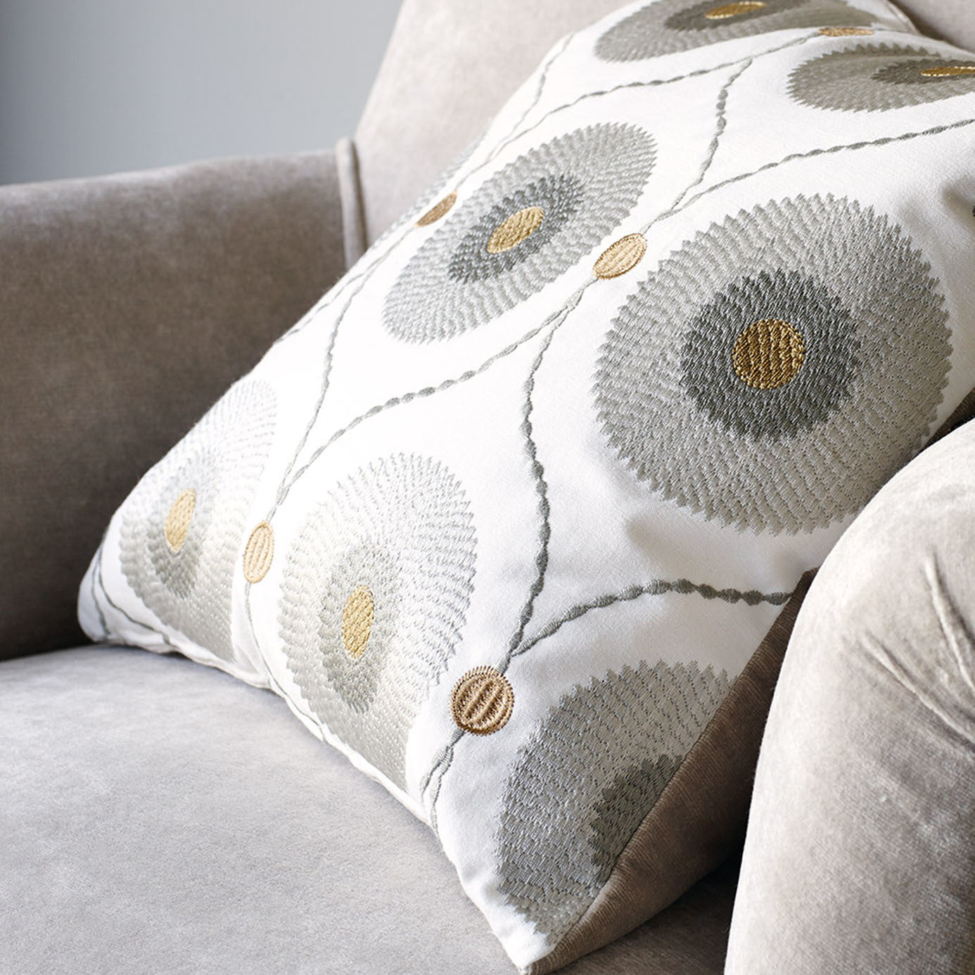 Sanderson Starla Pewter/Gold 235251 Fabric DSOH235251