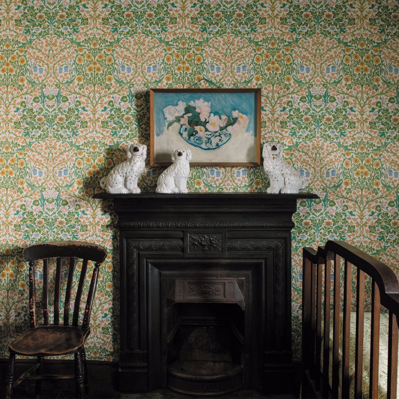 Morris & Co Blackthorn Autumn DBPW216962 Wallpaper | 40% Off (Samples)